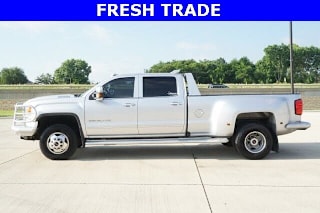 2018 GMC Sierra 3500HD Denali 1GT42YEYXJF137275 2018 GMC Sierra 3500HD Denali