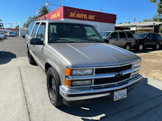 1999 Chevrolet Suburban C1500 3GNEC16R2XG214185 1999 Chevrolet Suburban C1500
