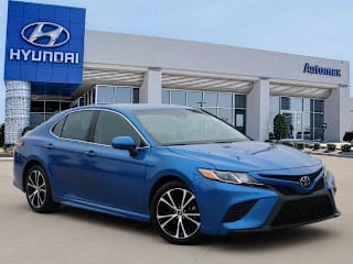 2018 Toyota Camry SE 4T1B11HK0JU005710 2018 Toyota Camry SE