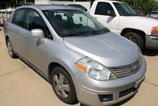 2007 Nissan Versa 1.8 S 3N1BC11E67L412228 2007 Nissan Versa 1.8 S