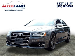 2016 Audi S8 WAUJSAFD6GN005695 2016 Audi S8