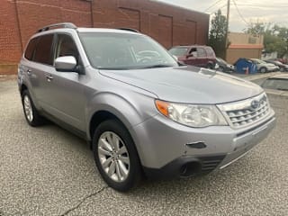 2013 Subaru Forester 2.5X Premium JF2SHADC4DH441487 2013 Subaru Forester 2.5X Premium