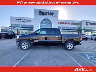 2019 Ram Pickup 1500 1C6SRFFT3KN695669 2019 Ram Pickup 1500