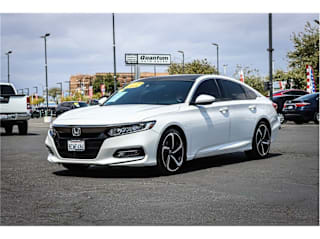 2018 Honda Accord Sport 1HGCV1F3XJA085514 2018 Honda Accord Sport