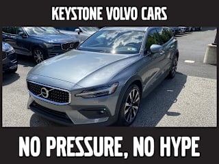 2021 Volvo V60 Cross Country T5 YV4102WK2M1067642 2021 Volvo V60 Cross Country T5