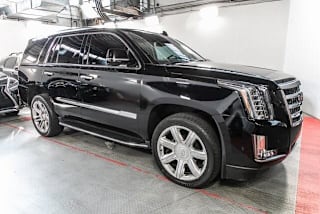 2017 Cadillac Escalade Luxury 1GYS4BKJ4HR208950 2017 Cadillac Escalade Luxury