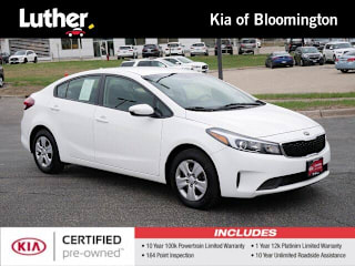 2018 Kia Forte LX 3KPFK4A77JE272402 2018 Kia Forte LX