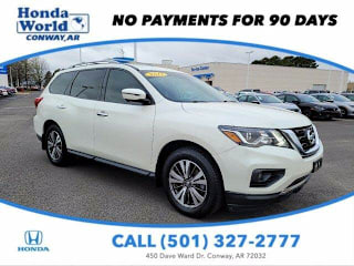 2017 Nissan Pathfinder 5N1DR2MN4HC651131 2017 Nissan Pathfinder