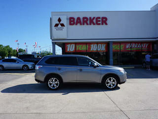 2015 Mitsubishi Outlander SE JA4AD3A38FZ003519 2015 Mitsubishi Outlander SE
