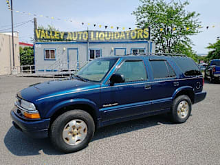 1999 Chevrolet Blazer Base 1GNDT13W5X2207133 1999 Chevrolet Blazer Base