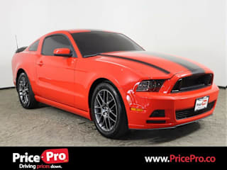 2014 Ford Mustang V6 1ZVBP8AM0E5243481 2014 Ford Mustang V6