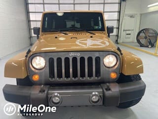 2014 Jeep Wrangler Unlimited Freedom Edition 1C4BJWDG4EL166883 2014 Jeep Wrangler Unlimited Freedom Edition