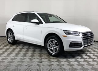 2018 Audi Q5 2.0T quattro Premium WA1ANAFY7J2121701 2018 Audi Q5 2.0T quattro Premium