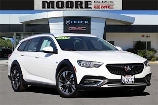 2019 Buick Regal TourX W04GV8SXXK1003942 2019 Buick Regal TourX