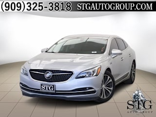 2017 Buick LaCrosse Essence 1G4ZP5SS6HU123171 2017 Buick LaCrosse Essence