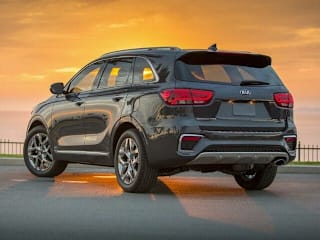 2019 Kia Sorento L 5XYPG4A39KG585765 2019 Kia Sorento L