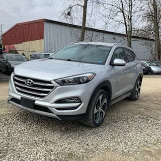 2017 Hyundai Tucson KM8J3CA2XHU463650 2017 Hyundai Tucson