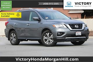 2017 Nissan Pathfinder 5N1DR2MN4HC912130 2017 Nissan Pathfinder