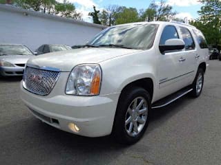 2013 GMC Yukon Denali 1GKS2EEFXDR300535 2013 GMC Yukon Denali