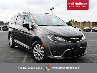 2018 Chrysler Pacifica Touring L 2C4RC1BG0JR194244 2018 Chrysler Pacifica Touring L