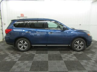 2017 Nissan Pathfinder SL 5N1DR2MM4HC686159 2017 Nissan Pathfinder SL