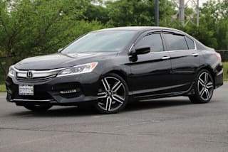 2016 Honda Accord Sport w/Honda Sensing 1HGCR2F67GA245751 2016 Honda Accord Sport w/Honda Sensing