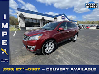 2017 Chevrolet Traverse LT 1GNKRGKDXHJ325548 2017 Chevrolet Traverse LT