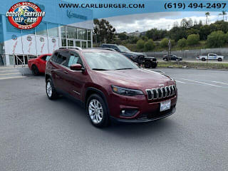 2019 Jeep Cherokee 1C4PJLCB0KD221183 2019 Jeep Cherokee