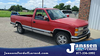 1993 Chevrolet C/K 1500 Series C1500 Cheyenne 1GCEC14K3PZ251034 1993 Chevrolet C/K 1500 Series C1500 Cheyenne