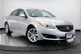 2016 Buick Regal Premium II 2G4GS5GX8G9182275 2016 Buick Regal Premium II