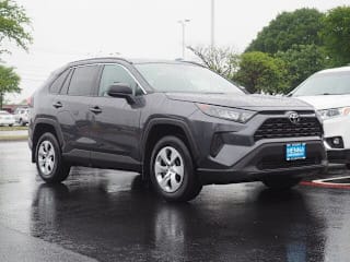 2020 Toyota RAV4 LE 2T3H1RFV8LW098251 2020 Toyota RAV4 LE