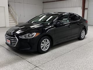 2018 Hyundai Elantra SE KMHD74LFXJU609333 2018 Hyundai Elantra SE