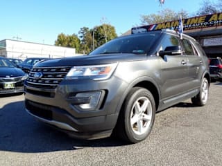 2017 Ford Explorer 1FM5K8D85HGC37323 2017 Ford Explorer