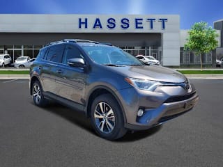 2017 Toyota RAV4 XLE 2T3WFREVXHW377072 2017 Toyota RAV4 XLE