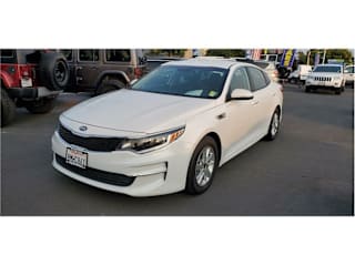 2018 Kia Optima LX KNAGT4L34J5238986 2018 Kia Optima LX