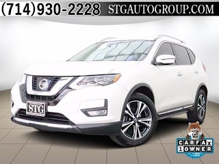 2017 Nissan Rogue SL 5N1AT2MT0HC889321 2017 Nissan Rogue SL