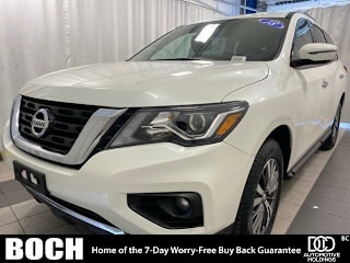 2018 Nissan Pathfinder SV 5N1DR2MMXJC670053 2018 Nissan Pathfinder SV