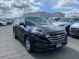 2018 Hyundai Tucson SE KM8J2CA41JU745069 2018 Hyundai Tucson SE