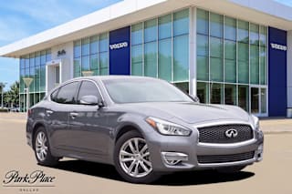 2019 Infiniti Q70 3.7 Luxe JN1BY1AP5KM505436 2019 Infiniti Q70 3.7 Luxe