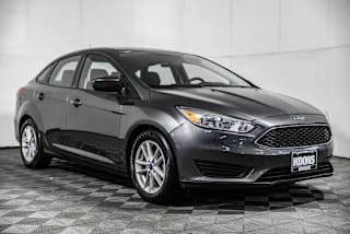 2018 Ford Focus SE 1FADP3F26JL266362 2018 Ford Focus SE