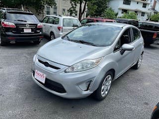 2012 Ford Fiesta SE 3FADP4EJ9CM128007 2012 Ford Fiesta SE