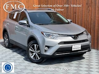 2018 Toyota RAV4 XLE 2T3WFREV8JW482389 2018 Toyota RAV4 XLE