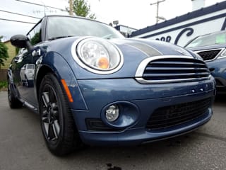 2011 MINI Cooper Base WMWSU3C57BT182316 2011 MINI Cooper Base