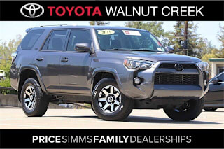2018 Toyota 4Runner SR5 JTEZU5JR7J5187484 2018 Toyota 4Runner SR5