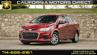 2019 Chevrolet Sonic 1G1JD5SB1K4113299 2019 Chevrolet Sonic