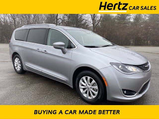 2019 Chrysler Pacifica Touring L 2C4RC1BG6KR540041 2019 Chrysler Pacifica Touring L