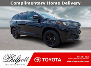 2019 Toyota Highlander SE 5TDKZRFHXKS331720 2019 Toyota Highlander SE