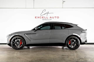 2021 Aston Martin DBX Base SCFVUJAW7MTV01976 2021 Aston Martin DBX Base