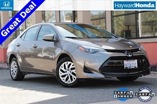 2018 Toyota Corolla LE 2T1BURHE5JC123334 2018 Toyota Corolla LE