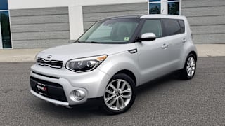 2017 Kia Soul + KNDJP3A54H7441354 2017 Kia Soul +